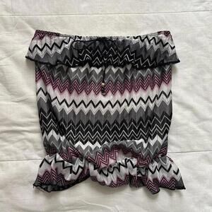 Y2K paper tag vintage Pink black chevron tube top with ruffles and tie detail